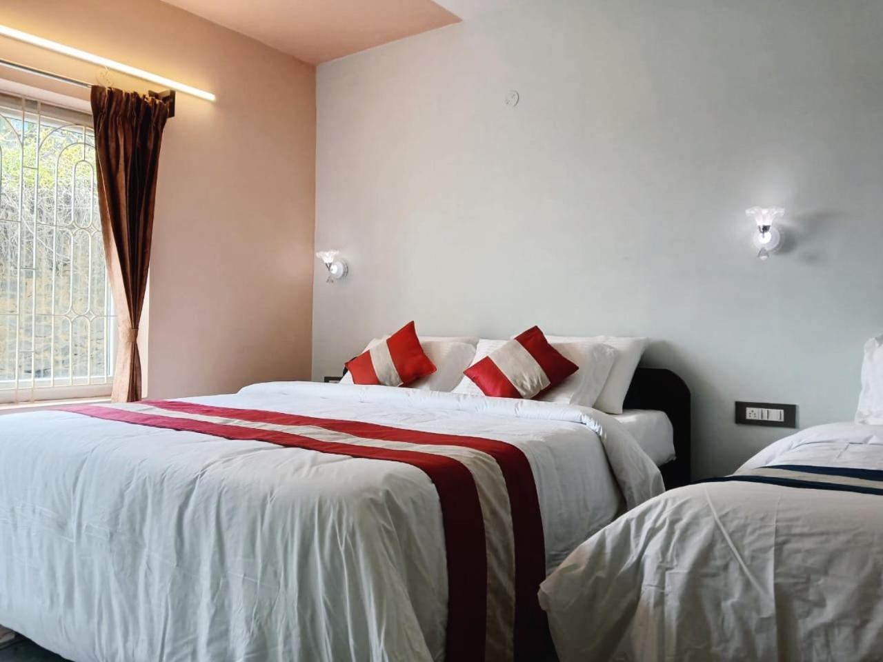 Ponmurugan Residency Kodaikanal Eksteriør billede